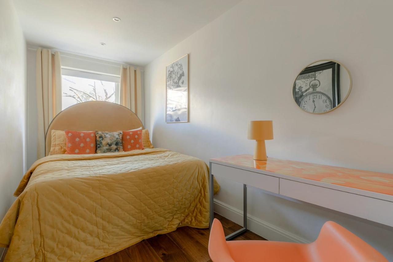 Notting Hill & Hyde Park Exclusive West-End Serene Designer Family Home 5Bed4Bath ลอนดอน ภายนอก รูปภาพ