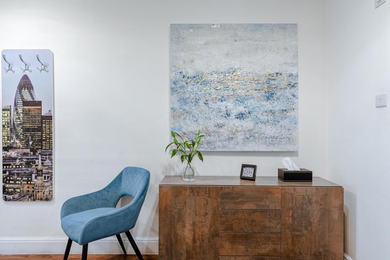 Notting Hill & Hyde Park Exclusive West-End Serene Designer Family Home 5Bed4Bath ลอนดอน ภายนอก รูปภาพ